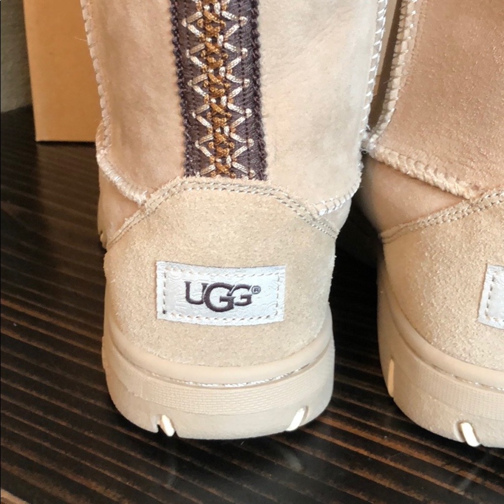 NWT UGG Ultimate Tall Braid boot - Picture 5 of 11